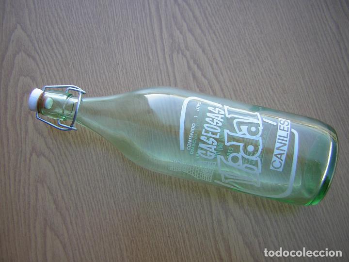 Botellas antiguas: BOTELLA DE GASEOSAS VIDAL - CANILES - Foto 2