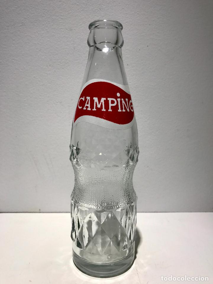 Botellas antiguas: ANTIGUA BOTELLA DE REFRESCOS CAMPING - Foto 1