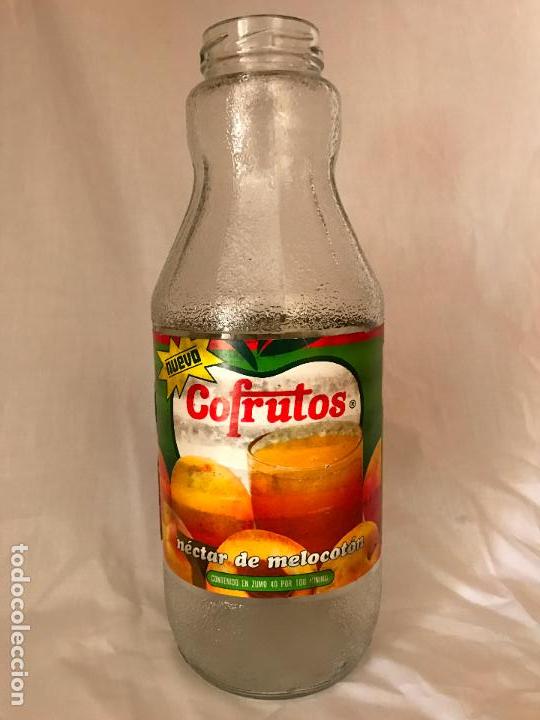 Botellas antiguas: ANTIGUO ENVASE BOTELLA DE NECTAR DE MELOCOTON DE COFRUTOS - Foto 3