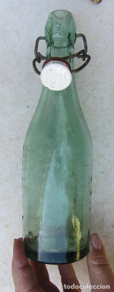 Botellas antiguas: botella agua oxigenada Foret - Foto 1