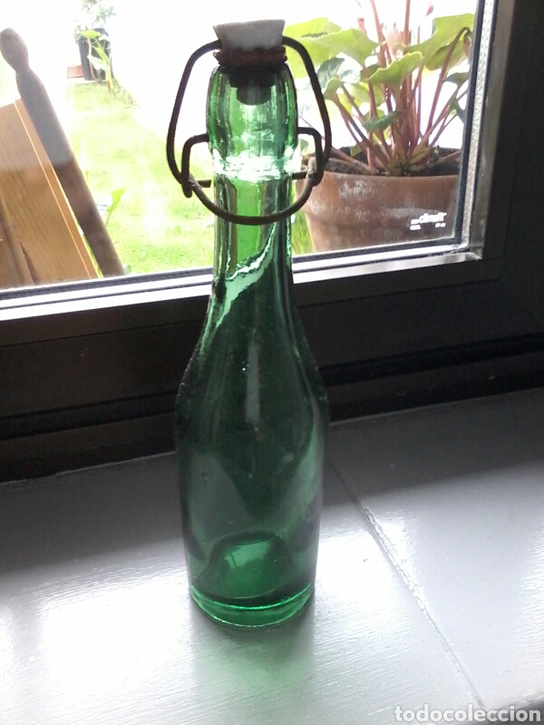 Botellas antiguas: ANTIGUA BOTELLA VERDE - Foto 1