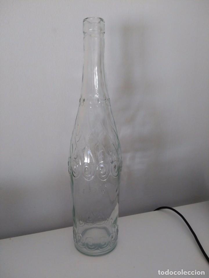 Botellas antiguas: BOTELLA BODEGAS J. ROBERT. SITGES. - Foto 3
