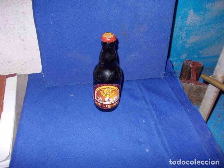 Botellas antiguas: botellin d ecerveza de belgica - Foto 1