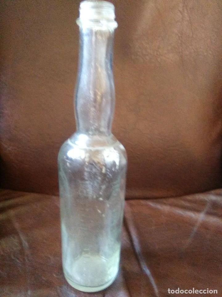 Botellas antiguas: Botella del Doctor Pinard. - Foto 1