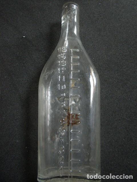 Botellas antiguas: Botella, a&ntilde;os 30 - Foto 3