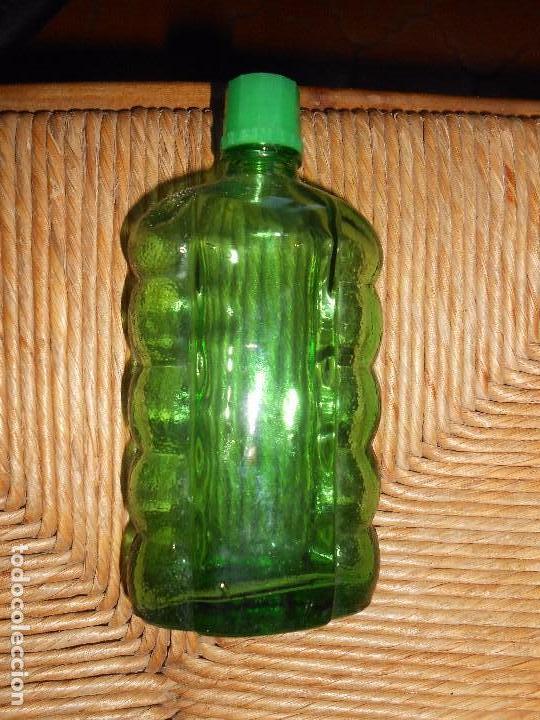 Botellas antiguas: Botella con marca en tap&oacute;n RTB - Foto 1