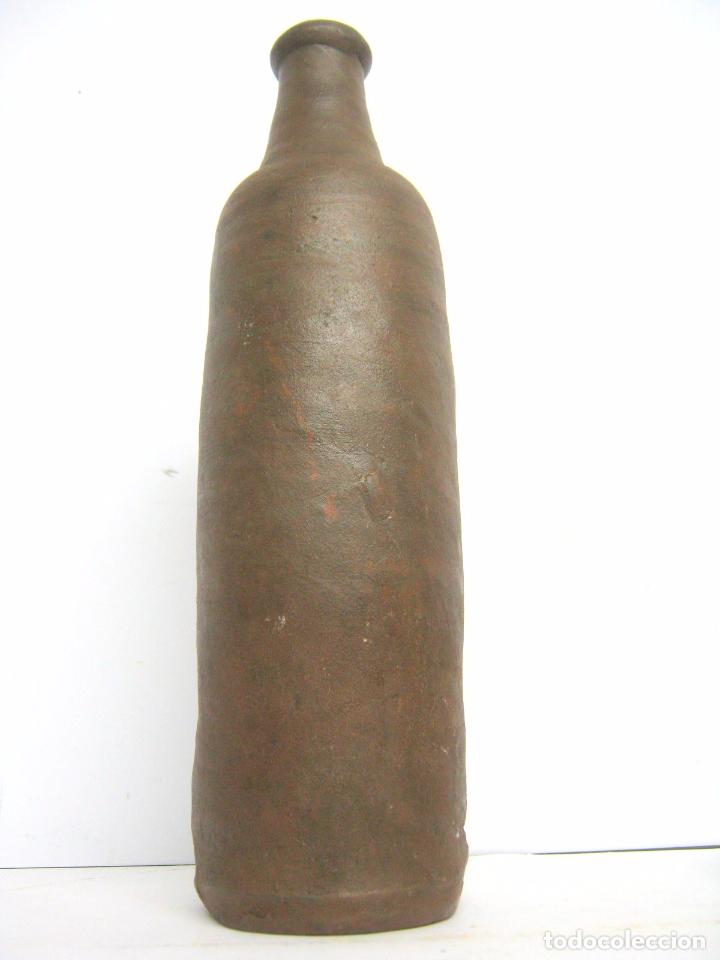 Botellas antiguas: Antigua grande botella ceramica gres 28 cm - Foto 1
