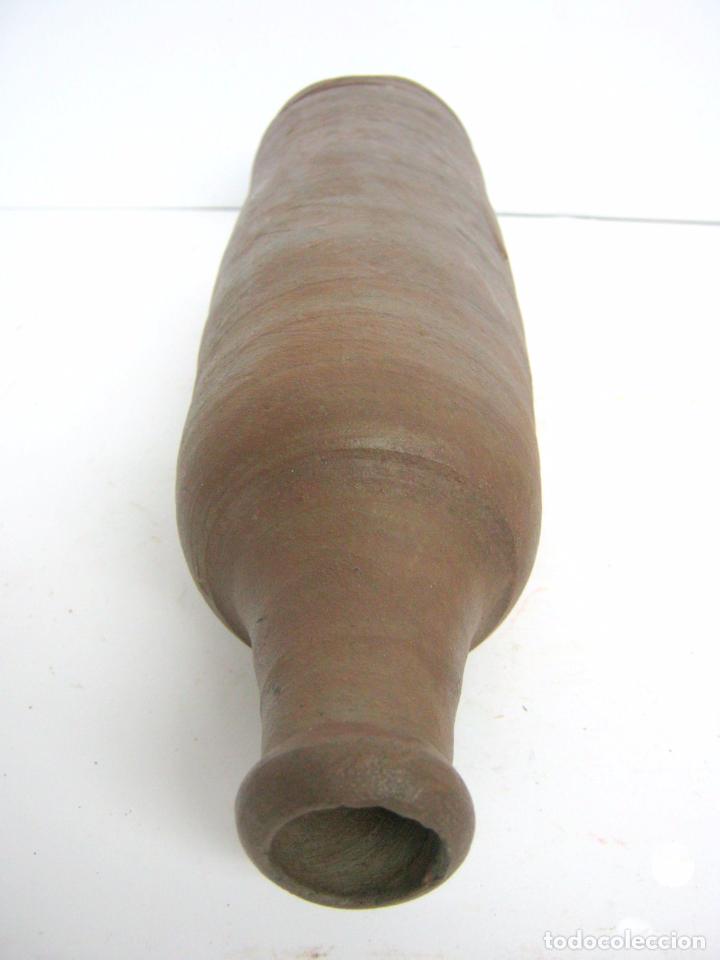 Botellas antiguas: Antigua grande botella ceramica gres 28 cm - Foto 3