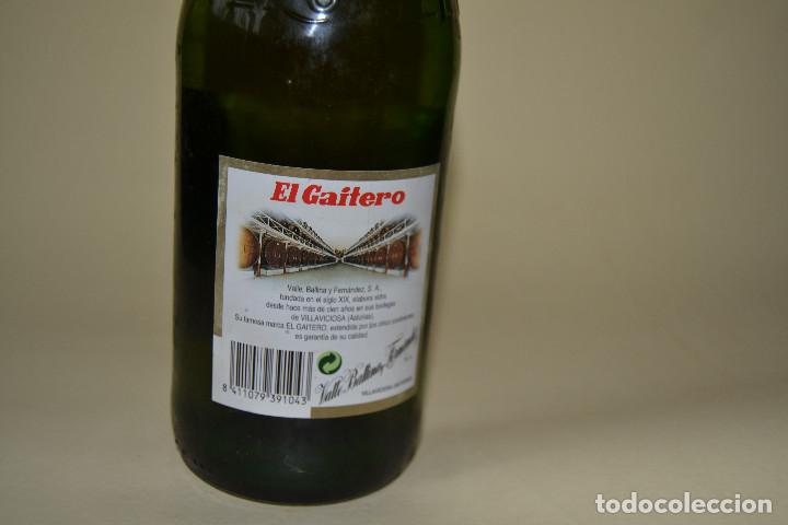 Botellas antiguas: BOTELLA DE SIDRA EL GAITERO SIN ABRIR - Foto 3
