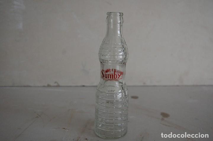Botellas antiguas: Botella de refresco marca SUMBY - Foto 4