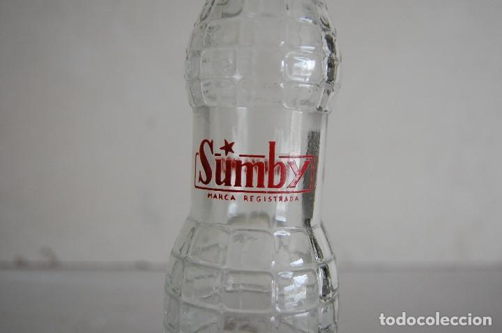 Botellas antiguas: Botella de refresco marca SUMBY - Foto 5