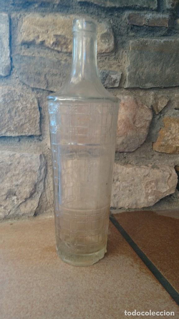 Botellas antiguas: Botella anis las cadenas. - Foto 1
