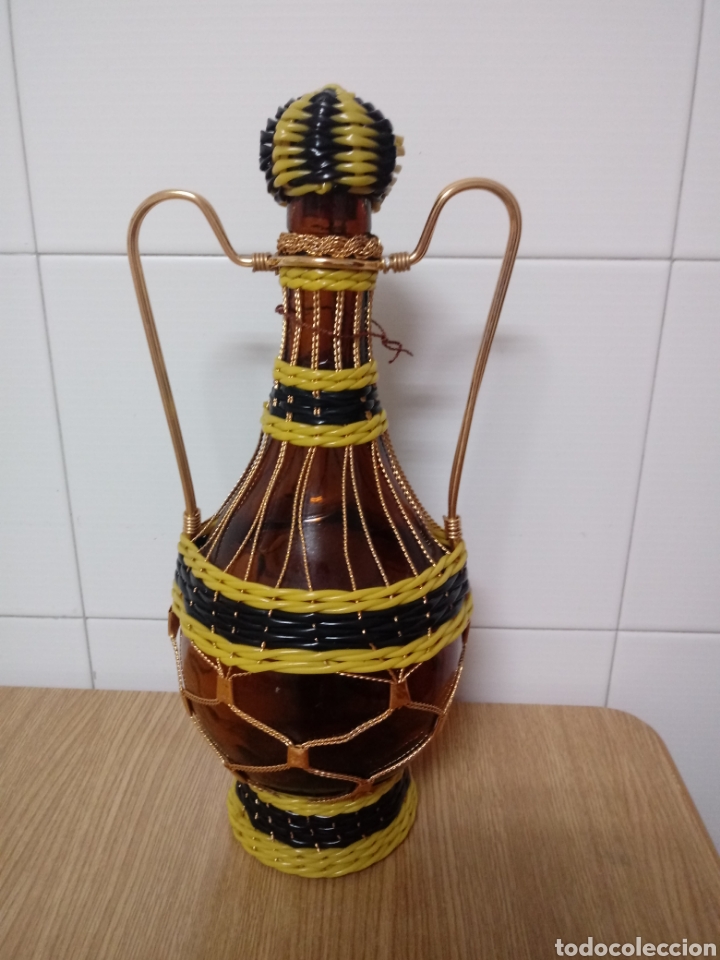 Botellas antiguas: Botella de cristal vintage - Foto 1