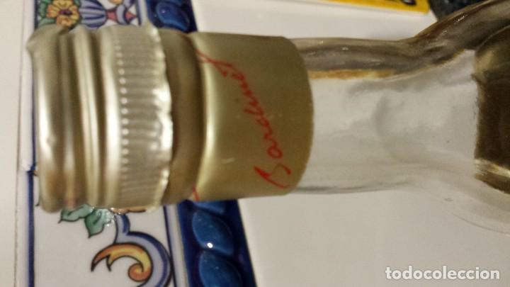 Botellas antiguas: Antigua botella maraschino bardinet - Foto 3