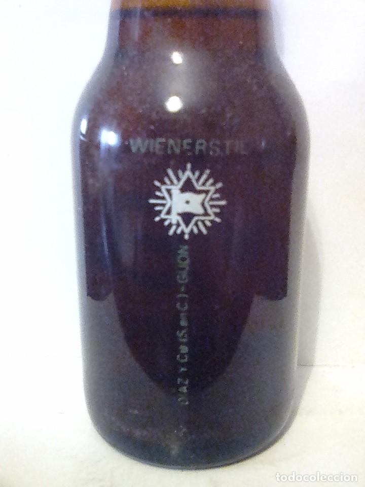 Botellas antiguas: Botella cerveza auseva 1/5 llena - Foto 3