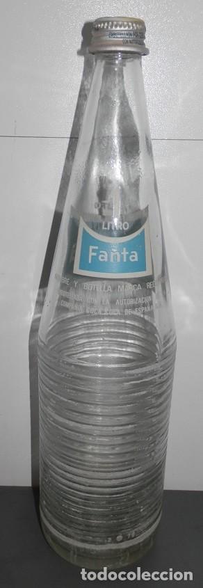 Botellas antiguas: BOTELLA FANTA VINTAGE - Foto 2