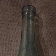 Botellas antiguas: ANTIGUA BOTELLA AGUA DE INSALUS TOLOSA , 450 ML, LETRAS RELIEVE,