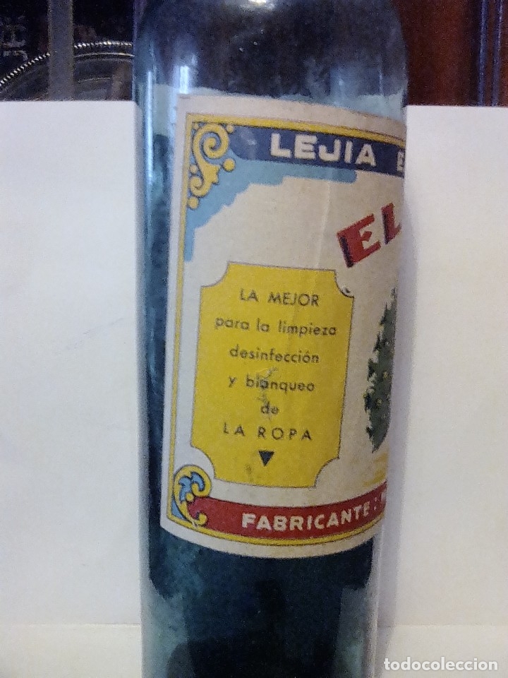 Botellas antiguas: Botella lej&iacute;a el pavo - Foto 3
