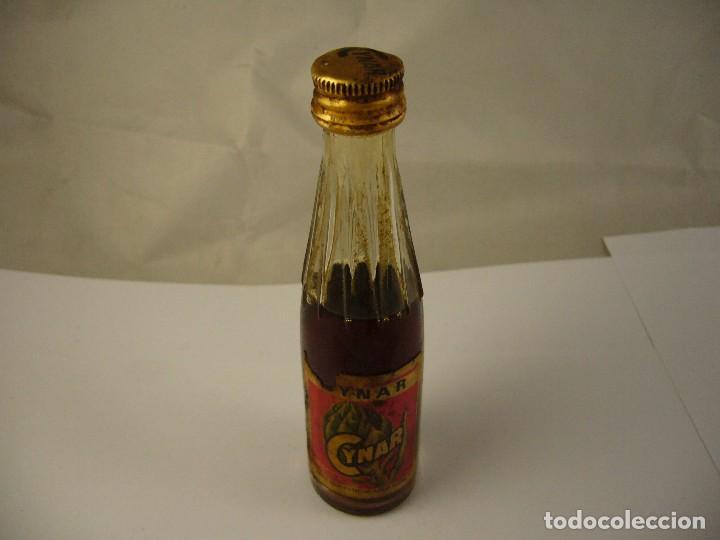 Botellas antiguas: BOTELL&Iacute;N (LIQUORE CYNAR) - Foto 3