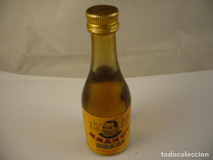 Botellas antiguas: Botellin  BRANDY DRAKE 1577 - Foto 1