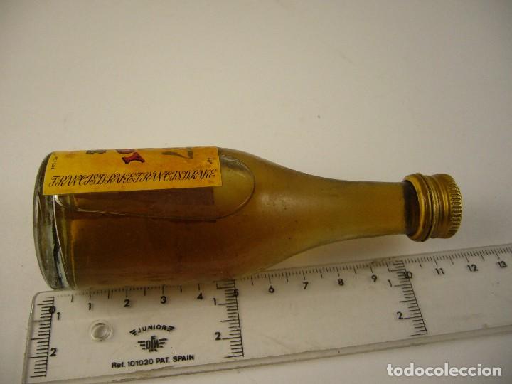 Botellas antiguas: Botellin  BRANDY DRAKE 1577 - Foto 3