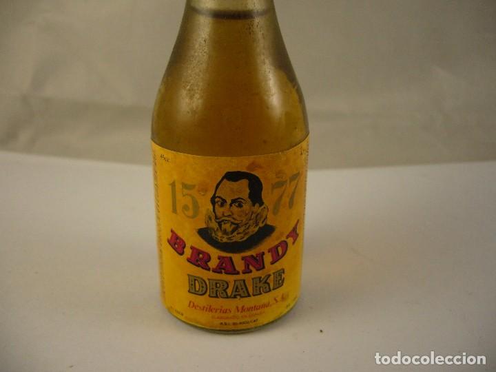 Botellas antiguas: Botellin  BRANDY DRAKE 1577 - Foto 4