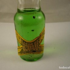 Botellas antiguas: BOTELLIN DE LICOR-LIQUEUR DE HIERBAS SECAS.DESTILERIAS MOREY S.A.MALLORCA.