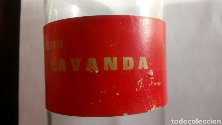 Botellas antiguas: BOTELLA DE COLONIA LAVANDA A GRANEL. - Foto 2