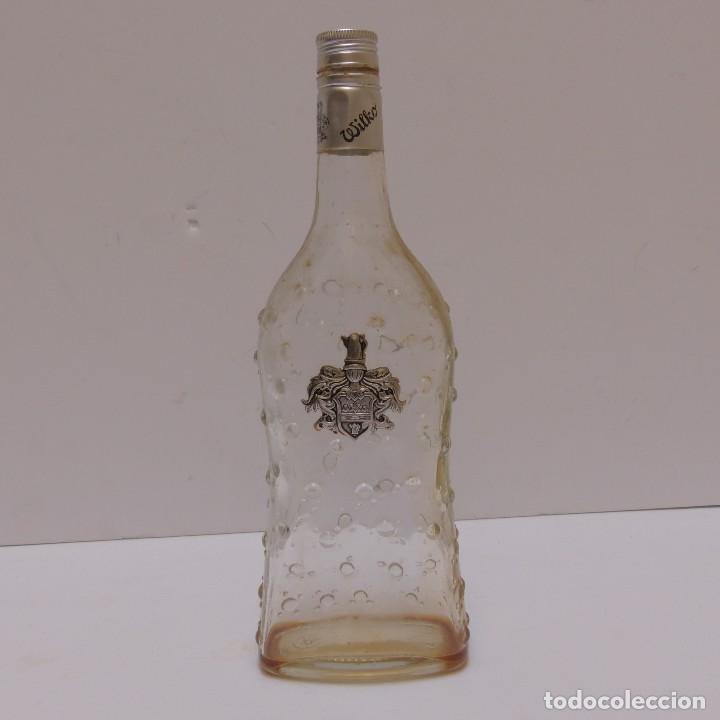 Botellas antiguas: Botella vacia de Wilko - Foto 1