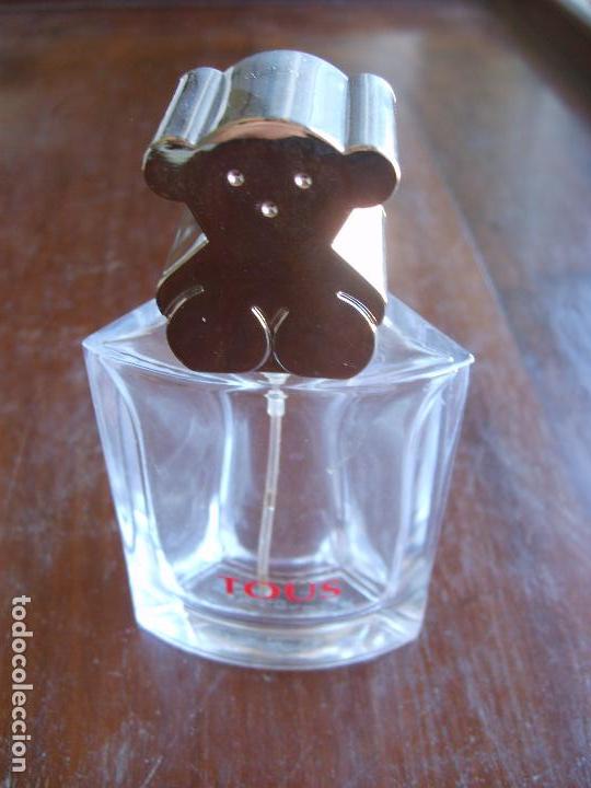 Botellas antiguas: Botella perfume Tous vac&iacute;a - Foto 1