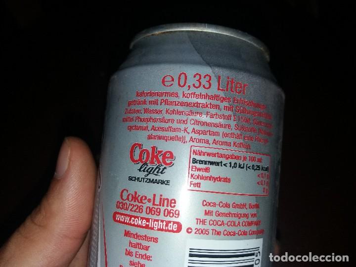 Botellas antiguas: Lata de refresco compa&ntilde;&iacute;a COCA COLA light a&ntilde;o 2004 - Foto 2
