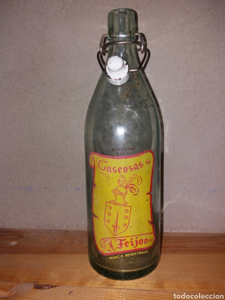 Botellas antiguas: Botella de gadeosa J.Feijoo. - Foto 1