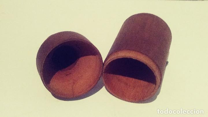 Botellas antiguas: BOTELLA DE MADERA &Eacute;lixir v&eacute;g&eacute;tal de Grand Chartreuse - Foto 3