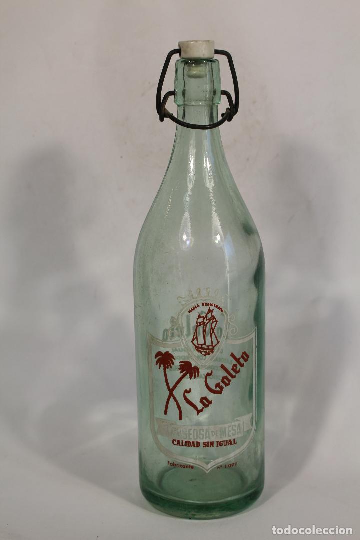 Botellas antiguas: botella de gaseosa la goleta - Foto 1
