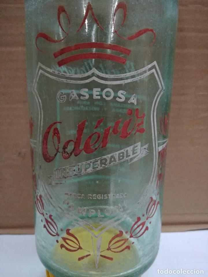 Botellas antiguas: LA FLOR DE NAVARRA. BOTELLA DE GASEOSA OD&Eacute;RIZ (PAMPLONA) - Foto 4