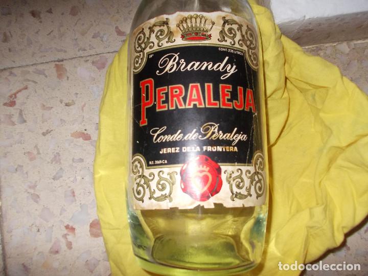 Botellas antiguas: botella grande de jerez - Foto 3