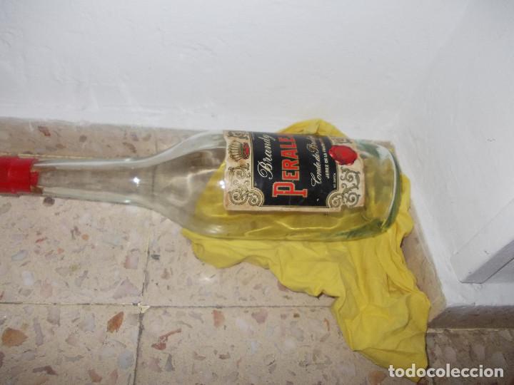 Botellas antiguas: botella grande de jerez - Foto 4