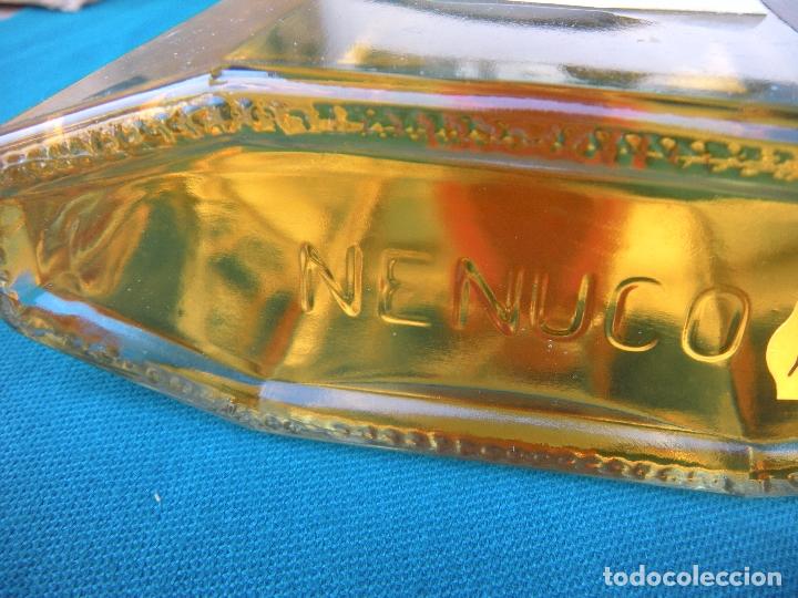 Botellas antiguas: BOTELLA JAB&Oacute;N NENUCO - Foto 2