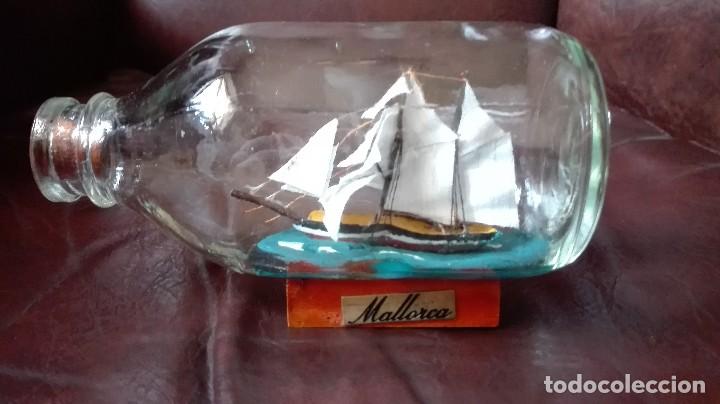 Botellas antiguas: Barco dentro de una botella Mallorca. - Foto 1