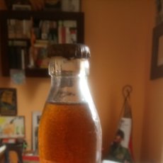 Botellas antiguas: BOTELLIN BITTER CINZANO SODA CON CORONA ORIGINAL.