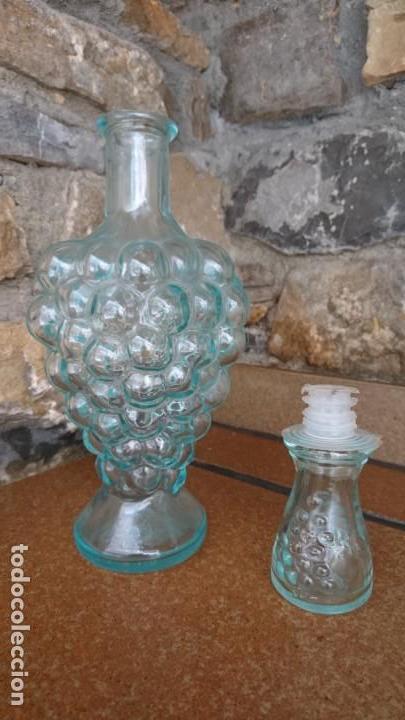Botellas antiguas: Botella cristal for a racimo. - Foto 3
