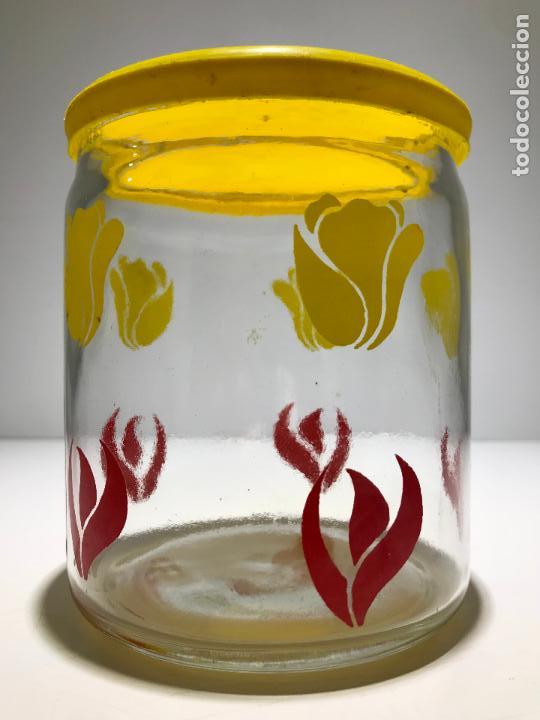 Botellas antiguas: ANTIGUO TARRO SERIGRAFIADO DE LA MARCA SOLIS - Foto 3