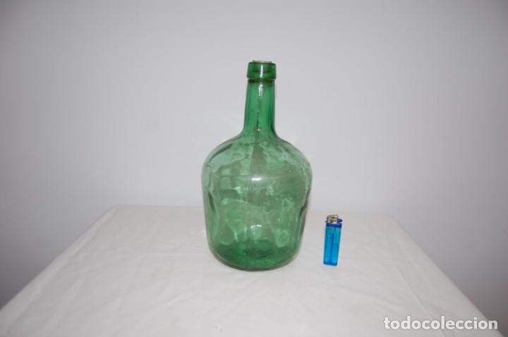 Botellas antiguas: damajuana - Foto 1