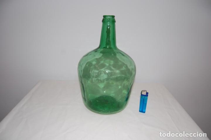 Botellas antiguas: Damajuana garrafas de cristal - Foto 1