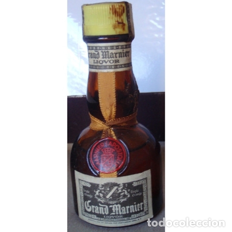Botellas antiguas: Botell&iacute;n Grand Marnier. - Foto 1