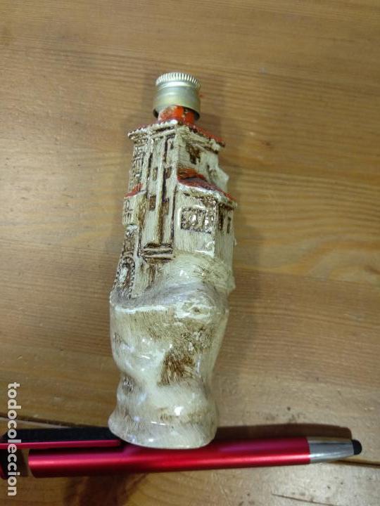 Botellas antiguas: BOTELLA MINI CUENCA - Foto 1