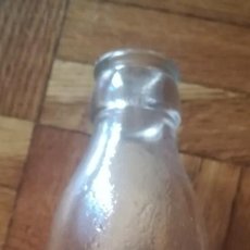 Botellas antiguas: ANTIGUA BOTELLA BITTER CINZANO SODA. Lote 140065118