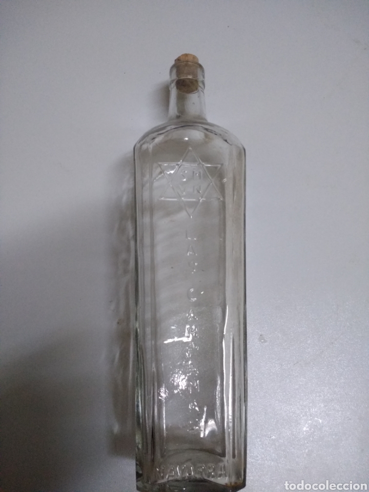 Botellas antiguas: Botella anis la campana rara - Foto 1