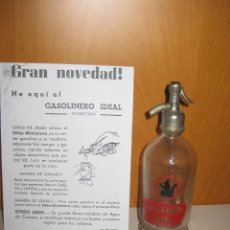 Botellas antiguas: SIFON PEQUENO LLENADOR DE MECHEROS DE GASOLINA **BOSFORD GIN ** MARTINI ROSSI. Lote 142970998