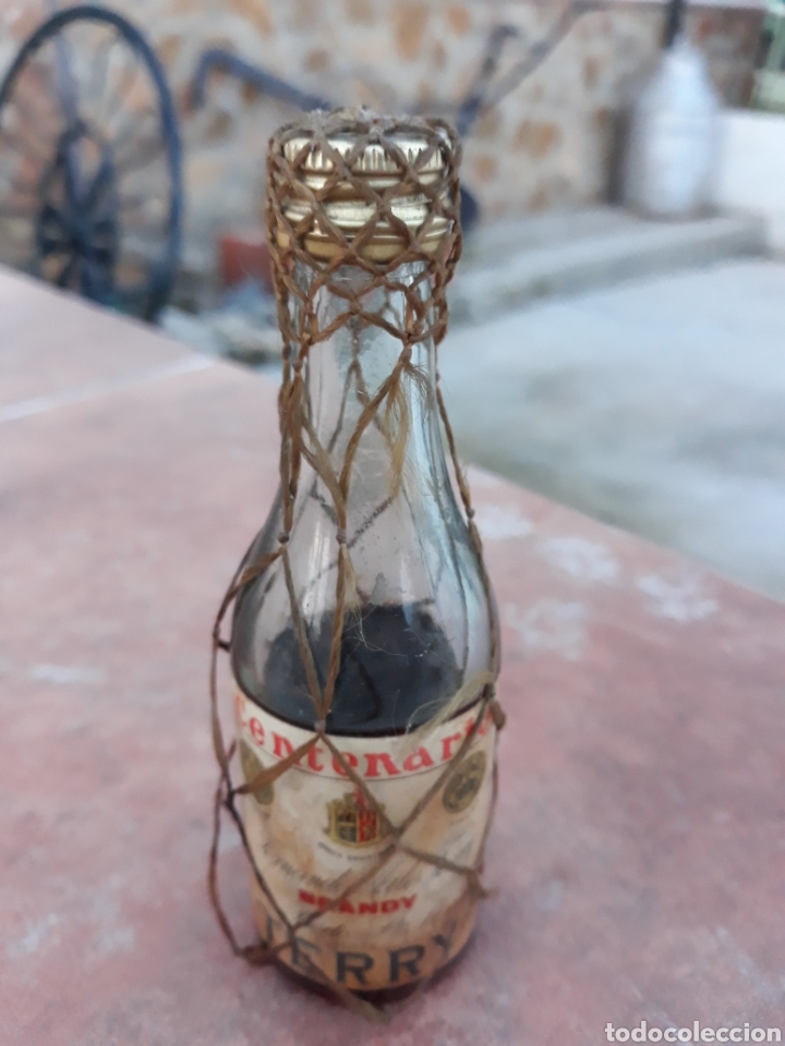 Botellas antiguas: Botellin centenario Terry a&ntilde;os 70 - Foto 1